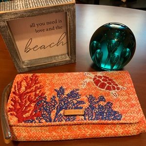 👜Vera Bradley Straw Beach Wristley👜